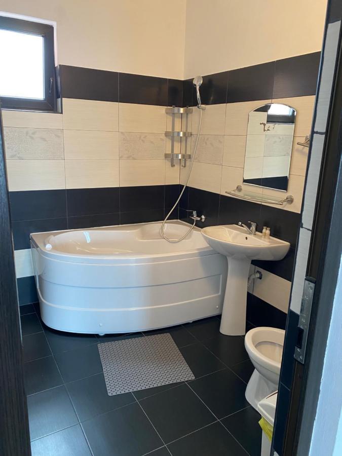 Vila Isabela Hotel Costinești Kültér fotó